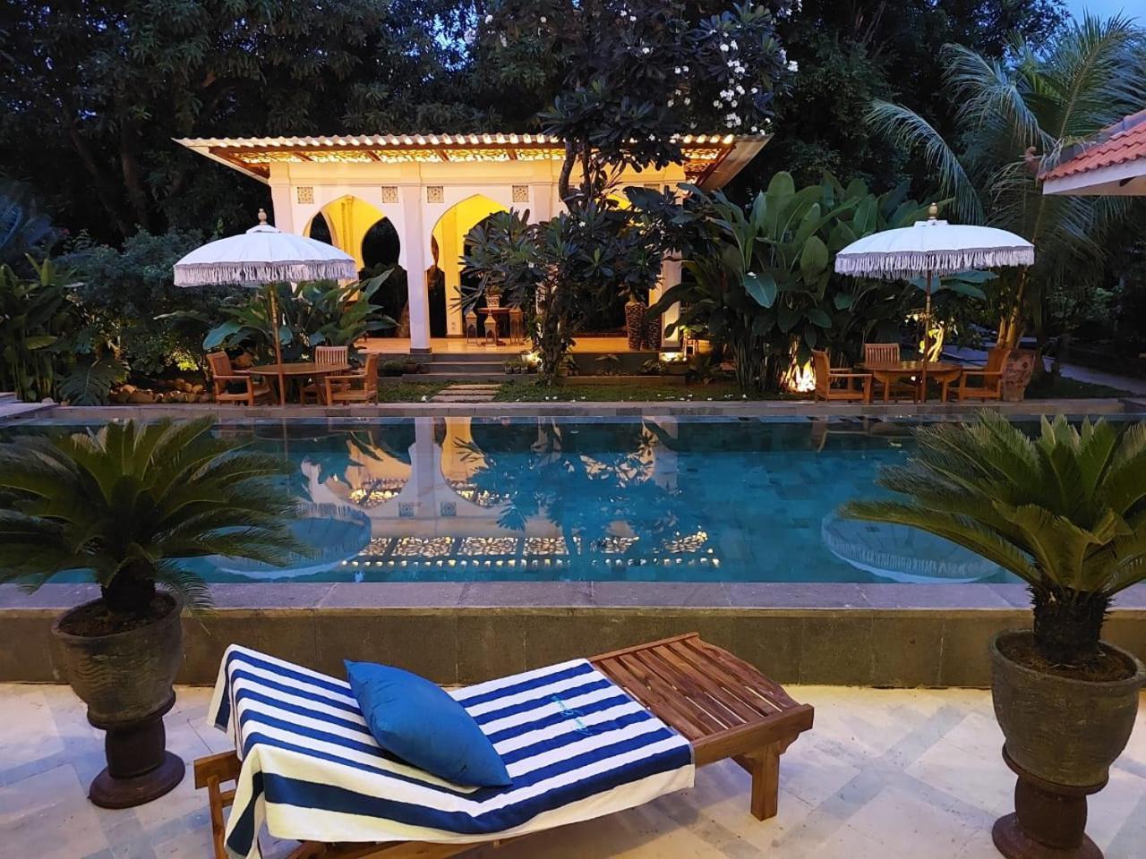 Blue Garden Boutique Hotel Jepara Dış mekan fotoğraf